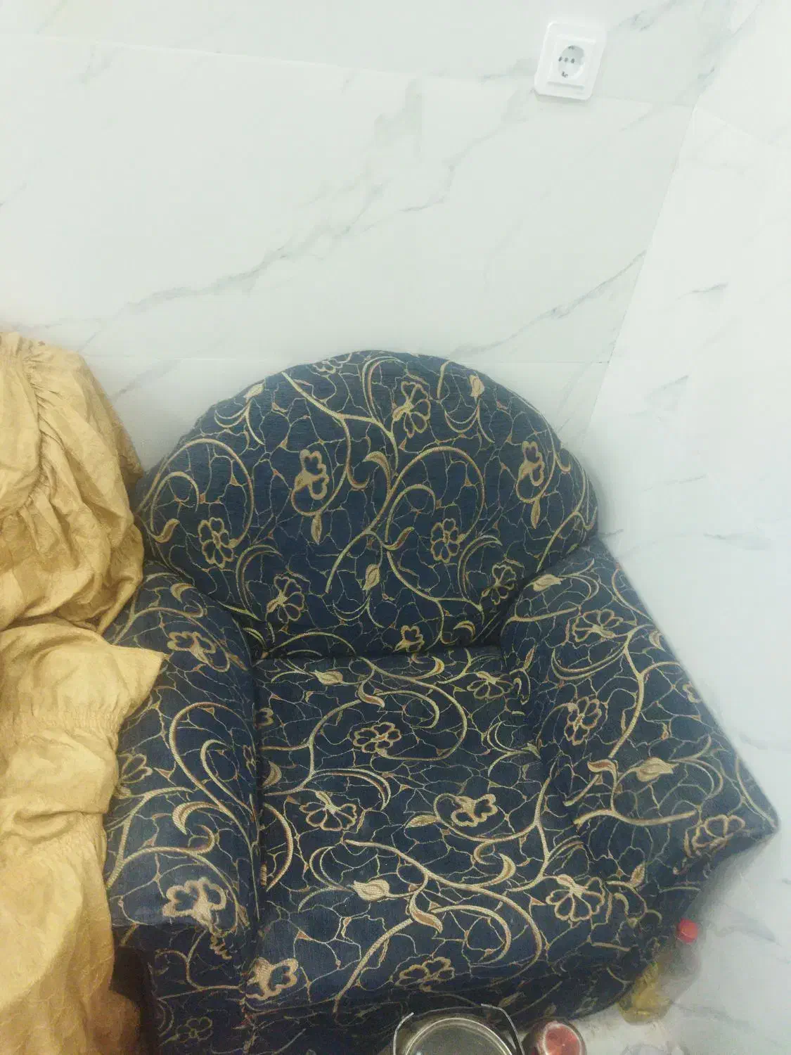 مبل 7نفره|مبلمان خانگی و میز عسلی|یاسوج, |دیوار