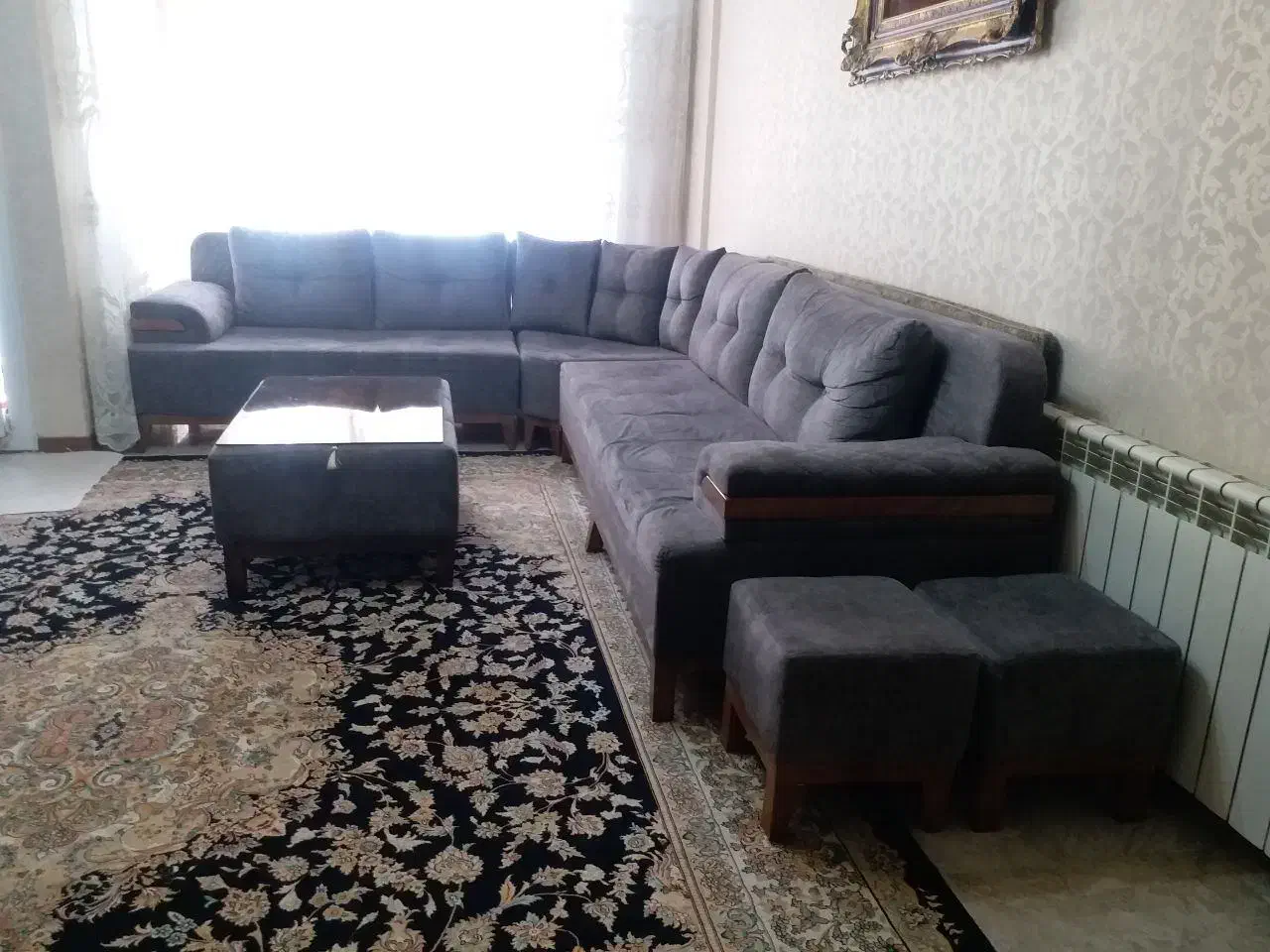مبل ال شش نفره به همراه میز جلو مبلی و دو میز عسلی|مبلمان خانگی و میز عسلی|تهران, فاطمی|دیوار