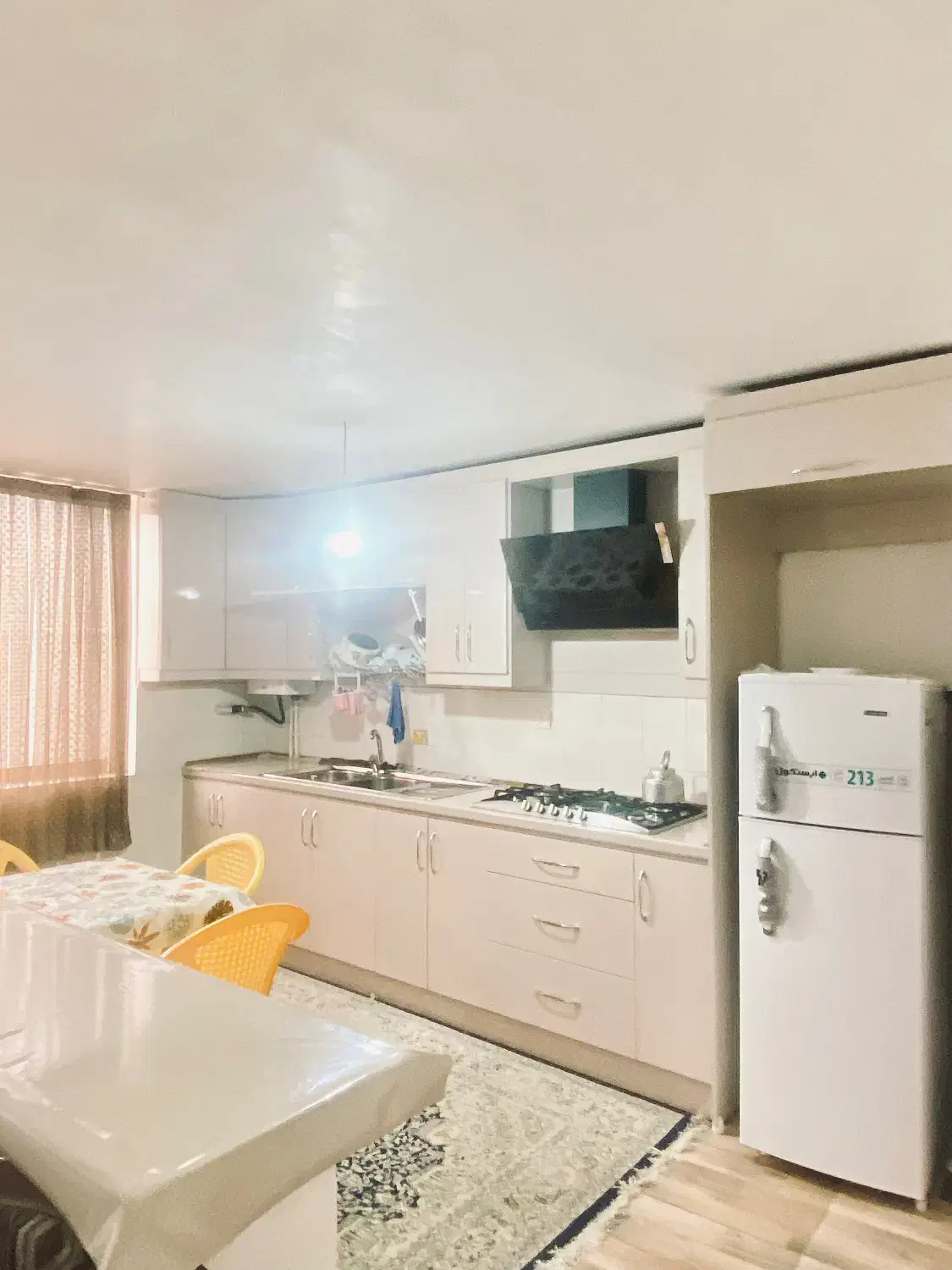 سوییت اجاره اتوبان سراوان به فومن سه راه سقالکسار|اجارهٔ کوتاهمدت آپارتمان و سوئیت|رشت, لاکان|دیوار