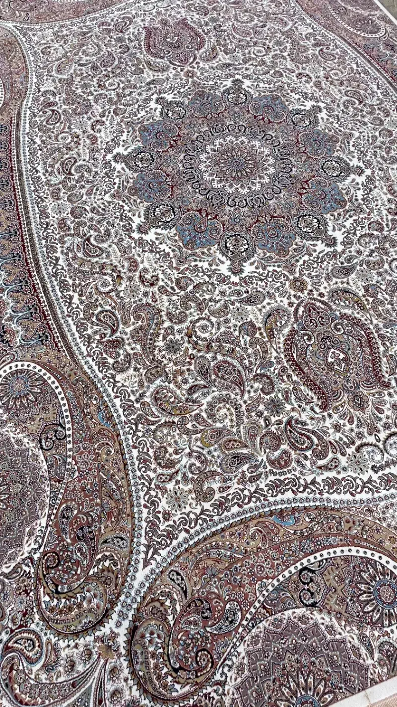 جفت ۹ متری کرم پارادایس ۷۰۰ شانه توس مشـهد|فرش|اراک, |دیوار