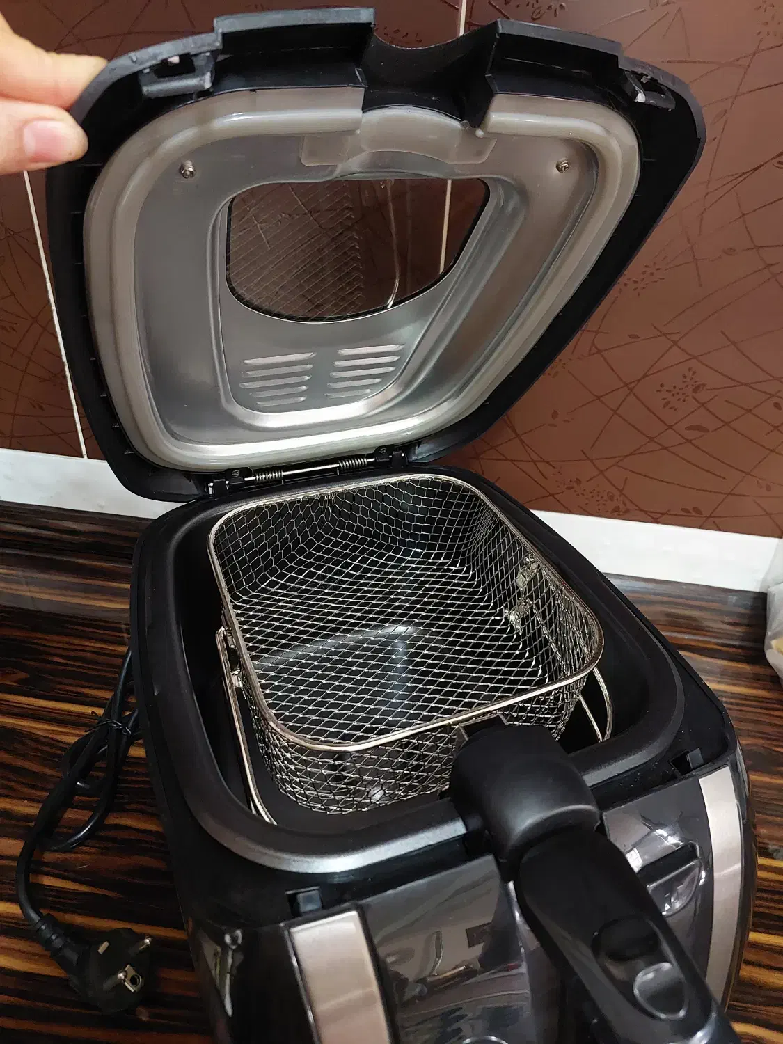 سرخ کن کاملا نو ،اصلا ازش استفاده نکردم|اجاق گاز و لوازم برقی پختوپز|لنجان, |دیوار