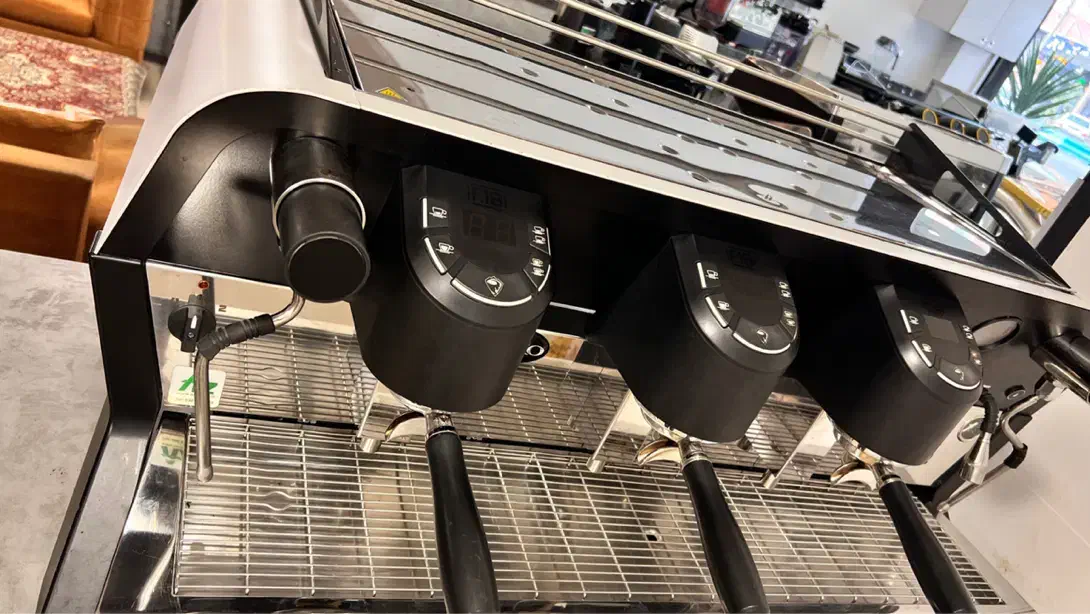 دستگاه صنعتی سنرمو f18|کافیشاپ و رستوران|محمودآباد, |دیوار