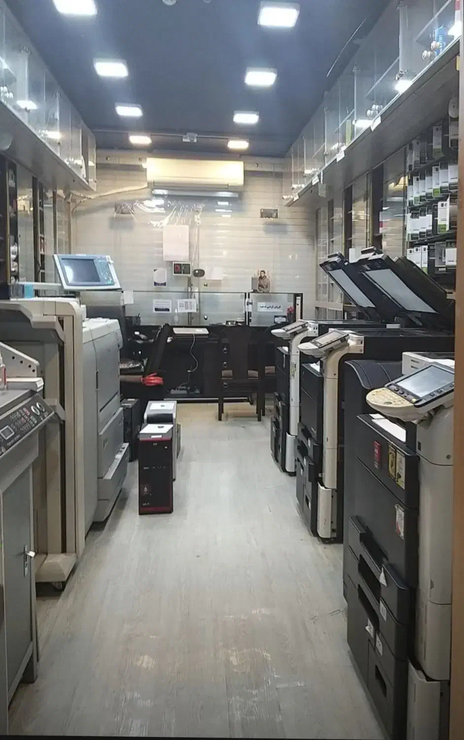 اجاره فروشگاه برای خدمات رایانه یا چاپ یا هر دو|اجارهٔ مغازه و غرفه|بوشهر, |دیوار