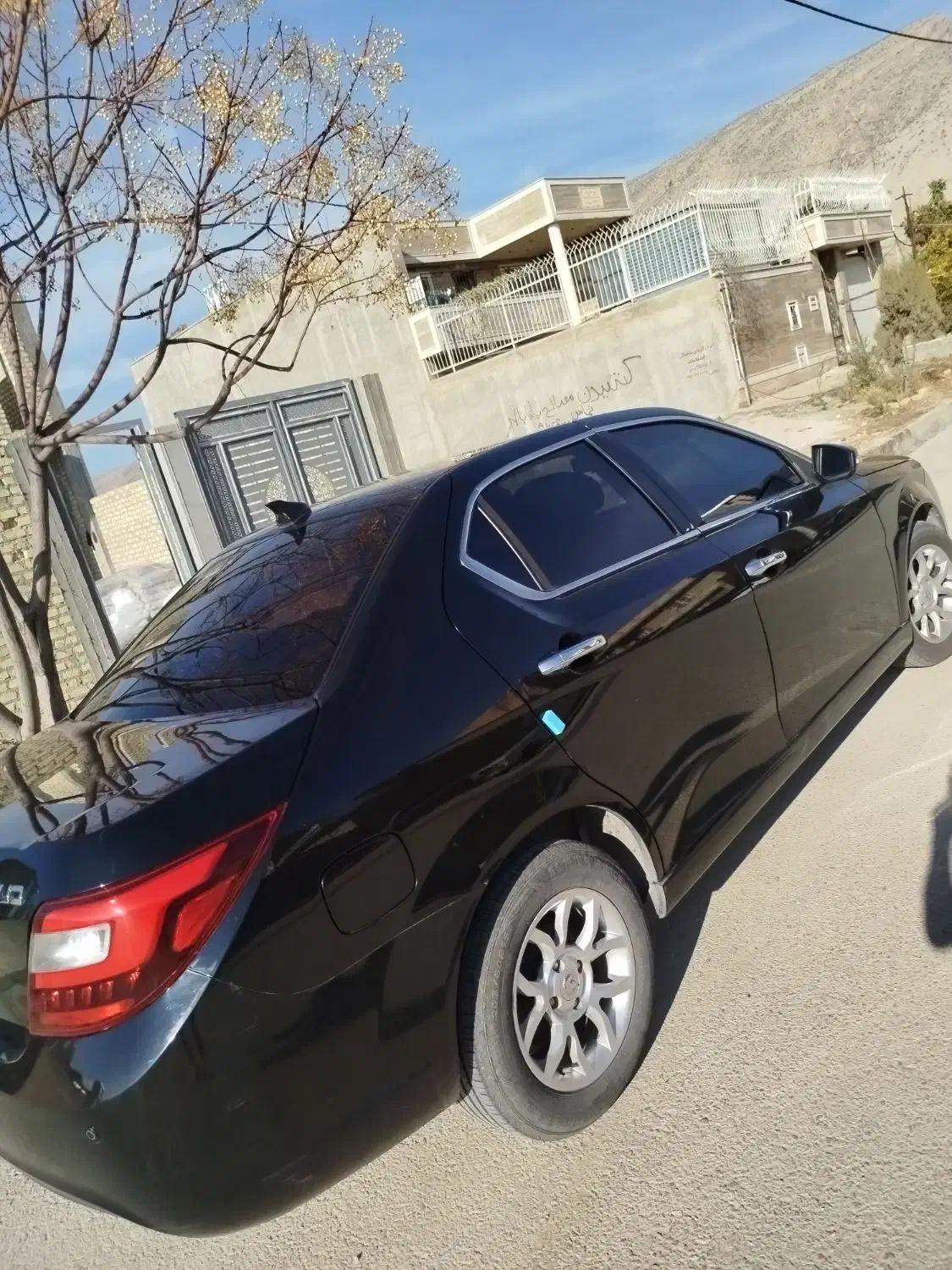 دنا پلاس ۵ دنده|خودرو سواری و وانت|فیروزآباد (فارس), |دیوار