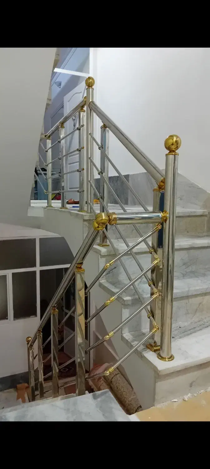 نرده استیل راه پله و حفاظ بالکن و پنجره|خدمات پیشه و مهارت|رباط‌کریم, رباط‌کریم|دیوار