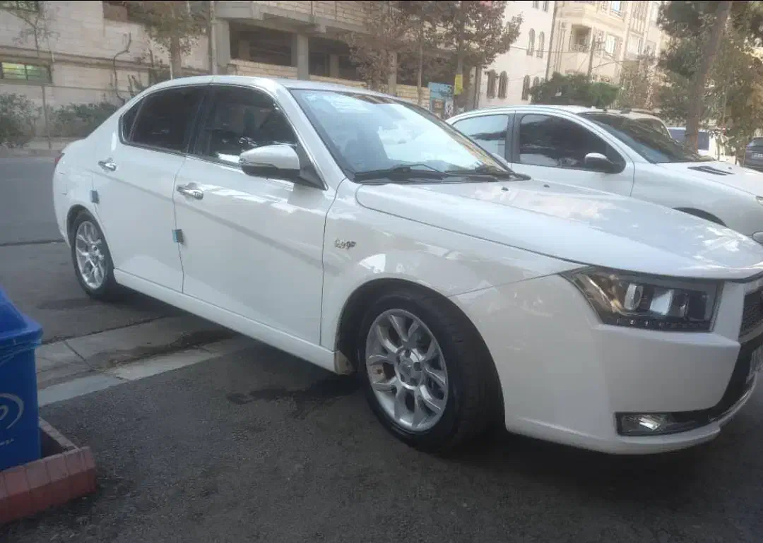 دنا پلاس آپشنال ۱۴۰۳ اتومات|خودرو سواری و وانت|کرج, کرج نو|دیوار