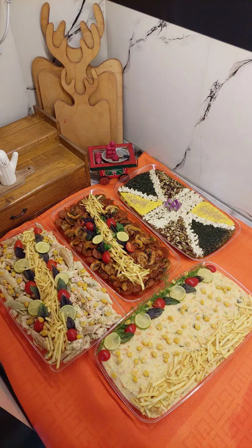 غذای مجلسی،فینگرفود الویه،رولت مرغ،کشک بادمجان دسر|خوردنی و آشامیدنی|مشهد, ایثارگران|دیوار