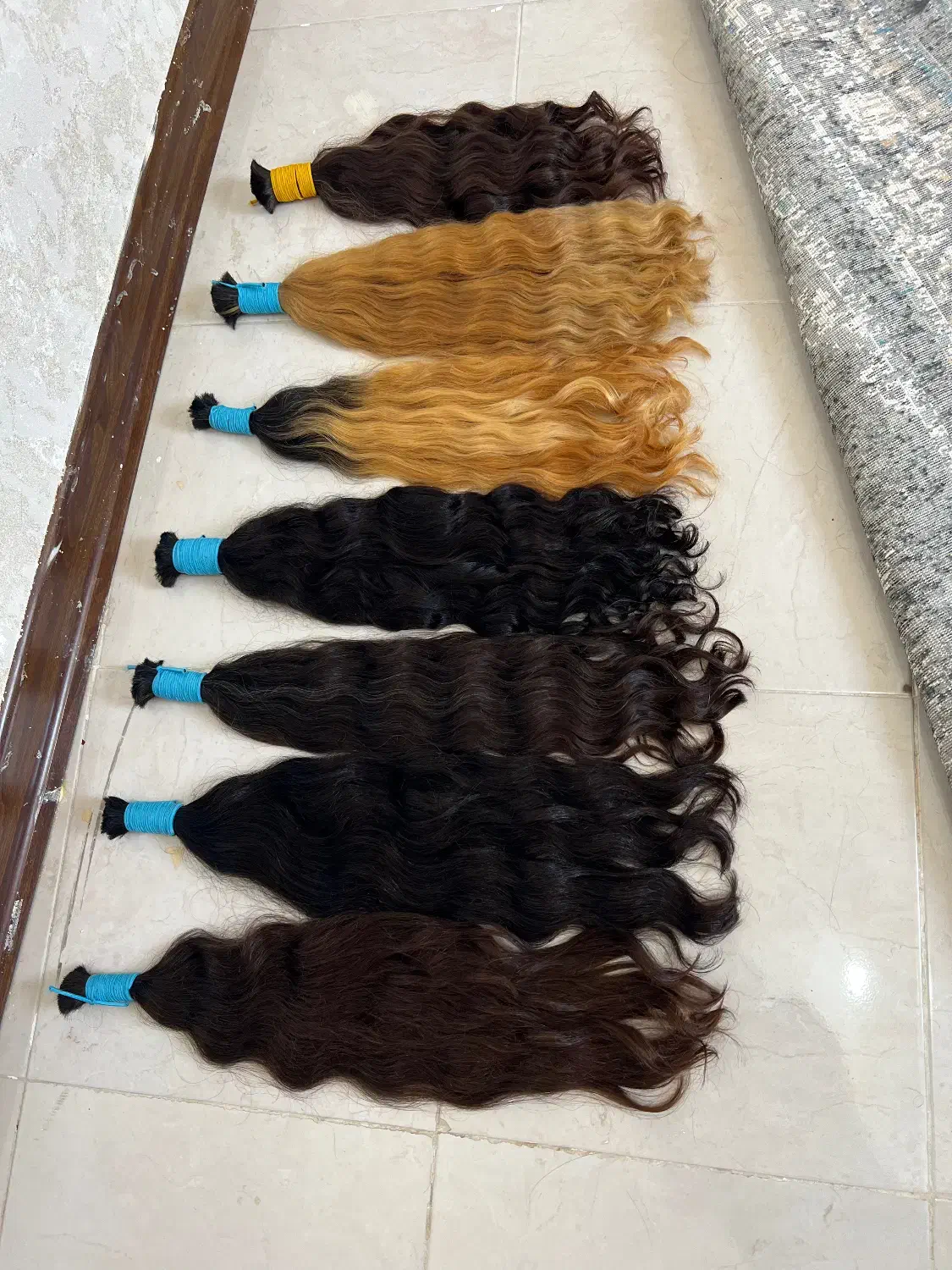 خریدارموهای شما|خدمات آرایشگری و زیبایی|فولادشهر, C2|دیوار