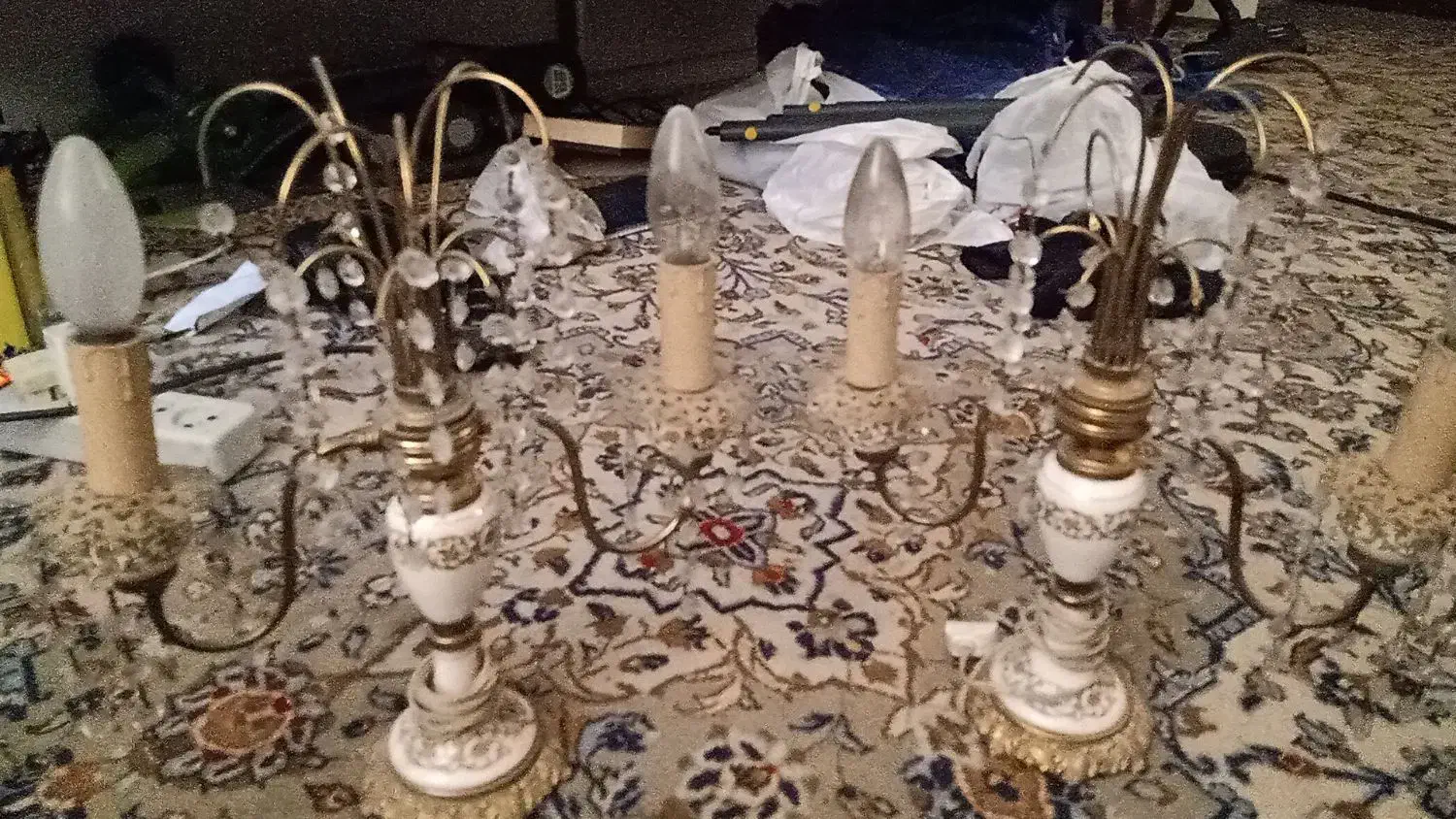 شمعدانی رومیزی برنجی|کلکسیون اشیاء عتیقه|تهران, بهار|دیوار