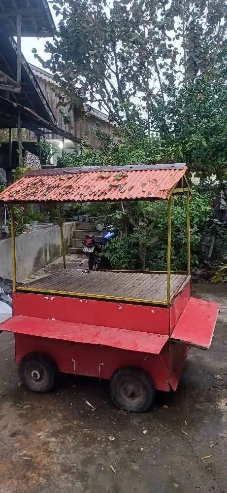 گاری|ابزارآلات|فومن, |دیوار