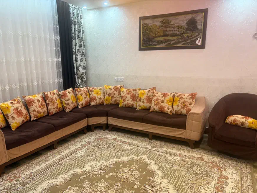 مبلمان ال شرکتی با میزبان|مبلمان خانگی و میز عسلی|تاکستان, |دیوار