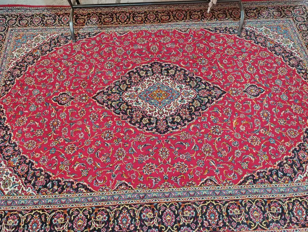 ۶ متری|فرش|کرج, باغستان|دیوار