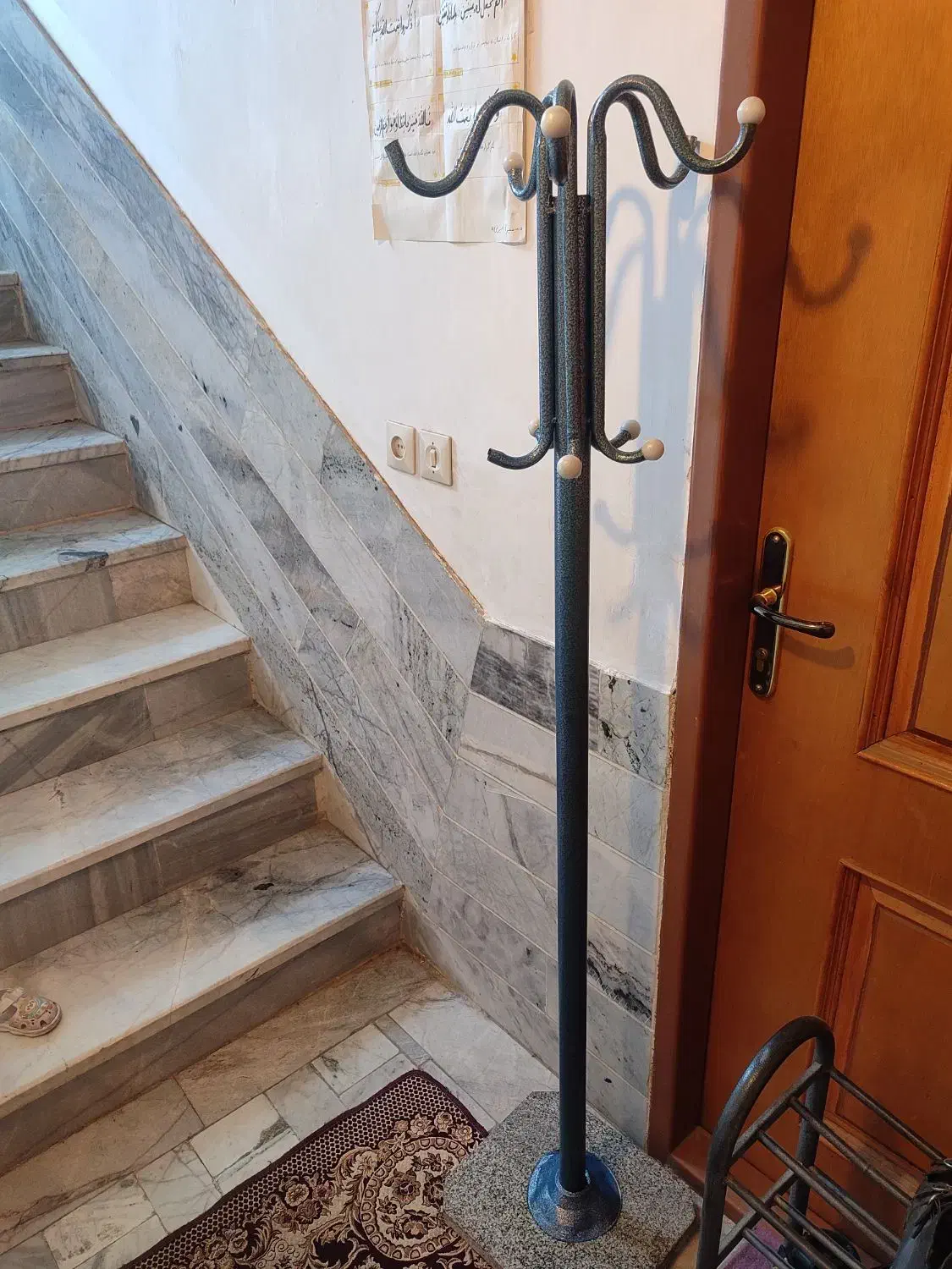 رخت آویز|بندرخت و رخت‌آویز|بیرجند, |دیوار