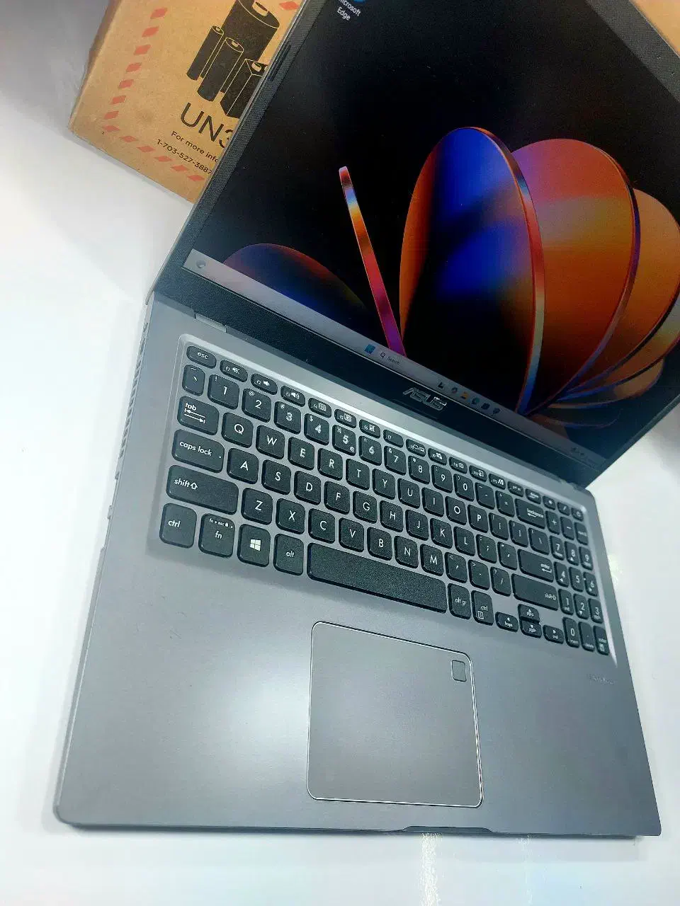 لپتاپ اقتصادی به همراه کارتن Laptop Asus X515|رایانه همراه|بیرجند, |دیوار