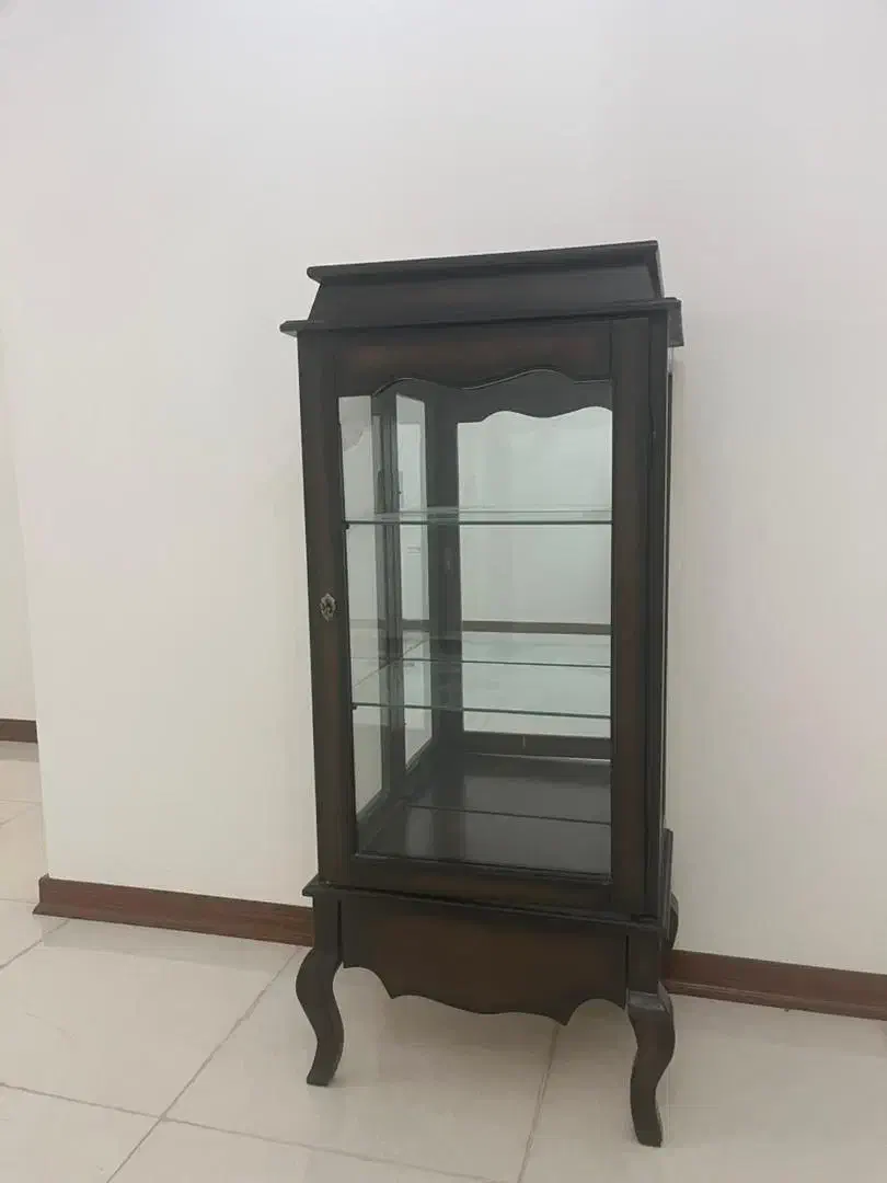 نیم بوفه چوبی ۳ طبقه در حد نو|بوفه، ویترین، کنسول|رفسنجان, |دیوار