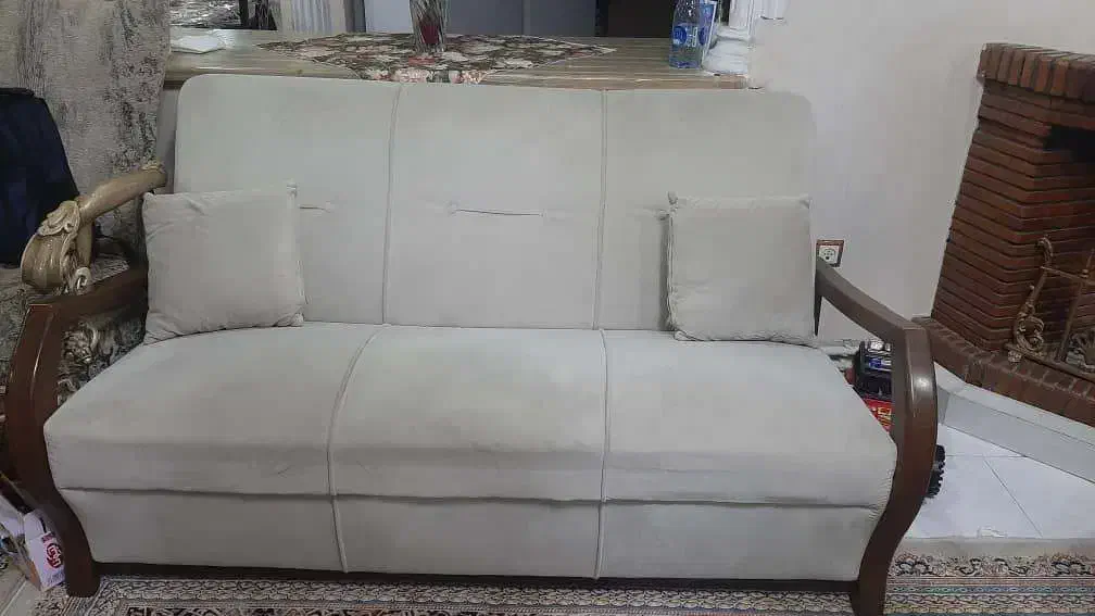 مبل ۷ نفره|مبلمان خانگی و میز عسلی|رشت, شالکو|دیوار