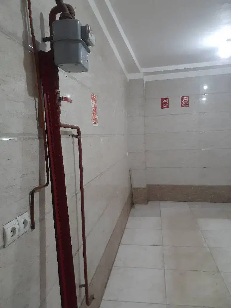 مغازه 20 متری|اجارهٔ مغازه و غرفه|رشت, گلزاران|دیوار