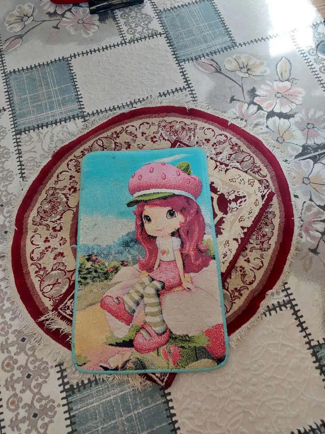 پا دری|پادری|شاهین‌شهر, شهرک گلدیس|دیوار