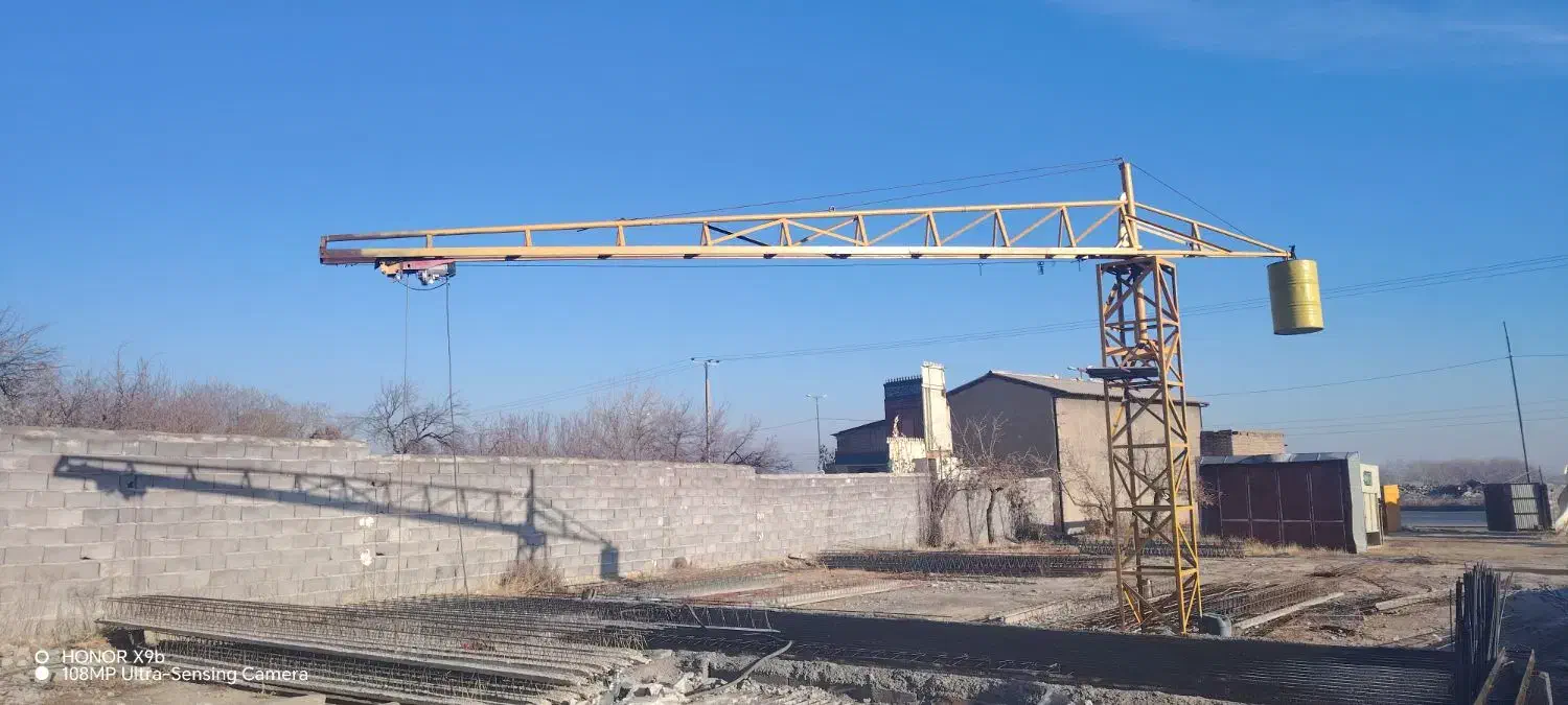 فروش جرثقیل برای کارگاه تیرچه سازی|ماشین‌آلات صنعتی|همدان, |دیوار