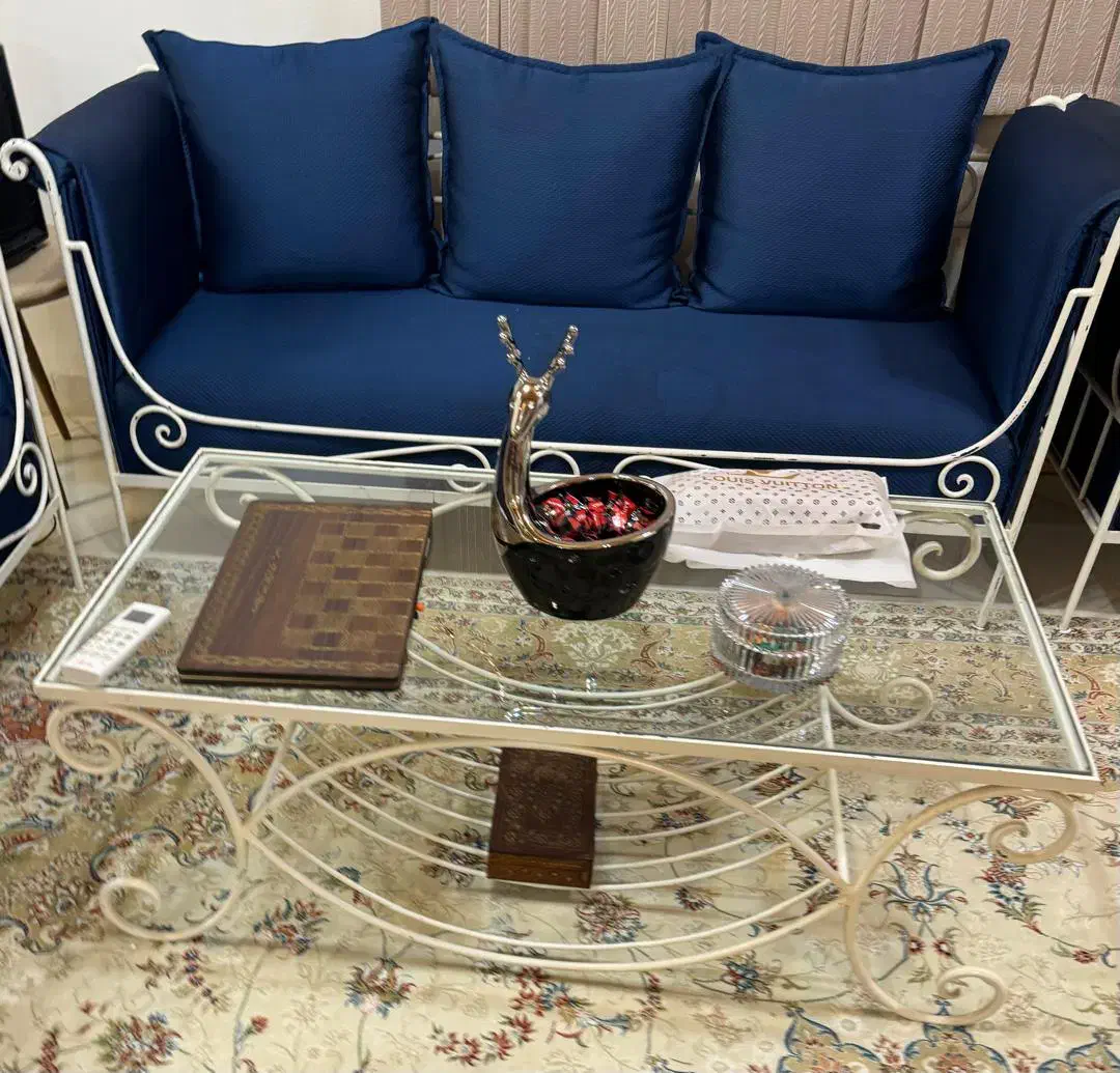 مبل و میزغذاخوری|مبلمان خانگی و میز عسلی|چمستان, |دیوار