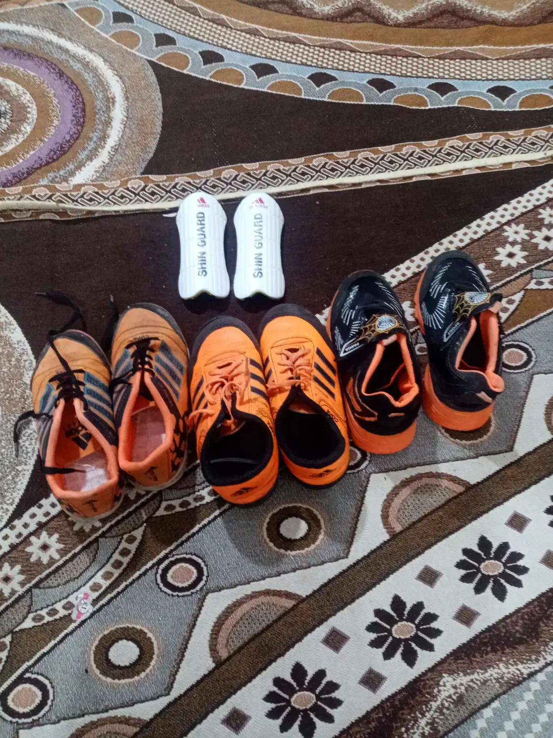 کفش فوتبالی|کیف، کفش، کمربند|آبادان, |دیوار