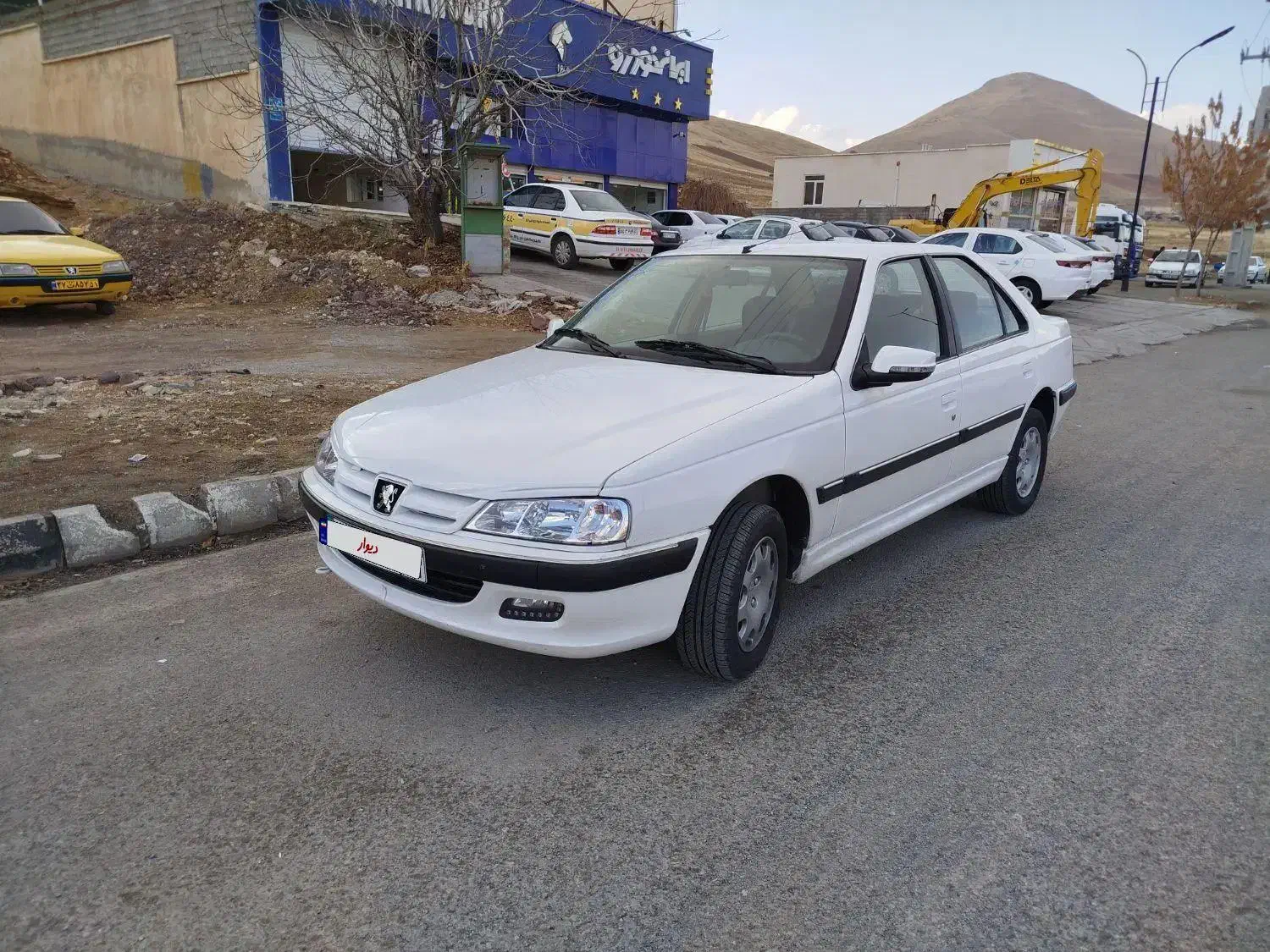 فروش|خودرو سواری و وانت|سقز, |دیوار