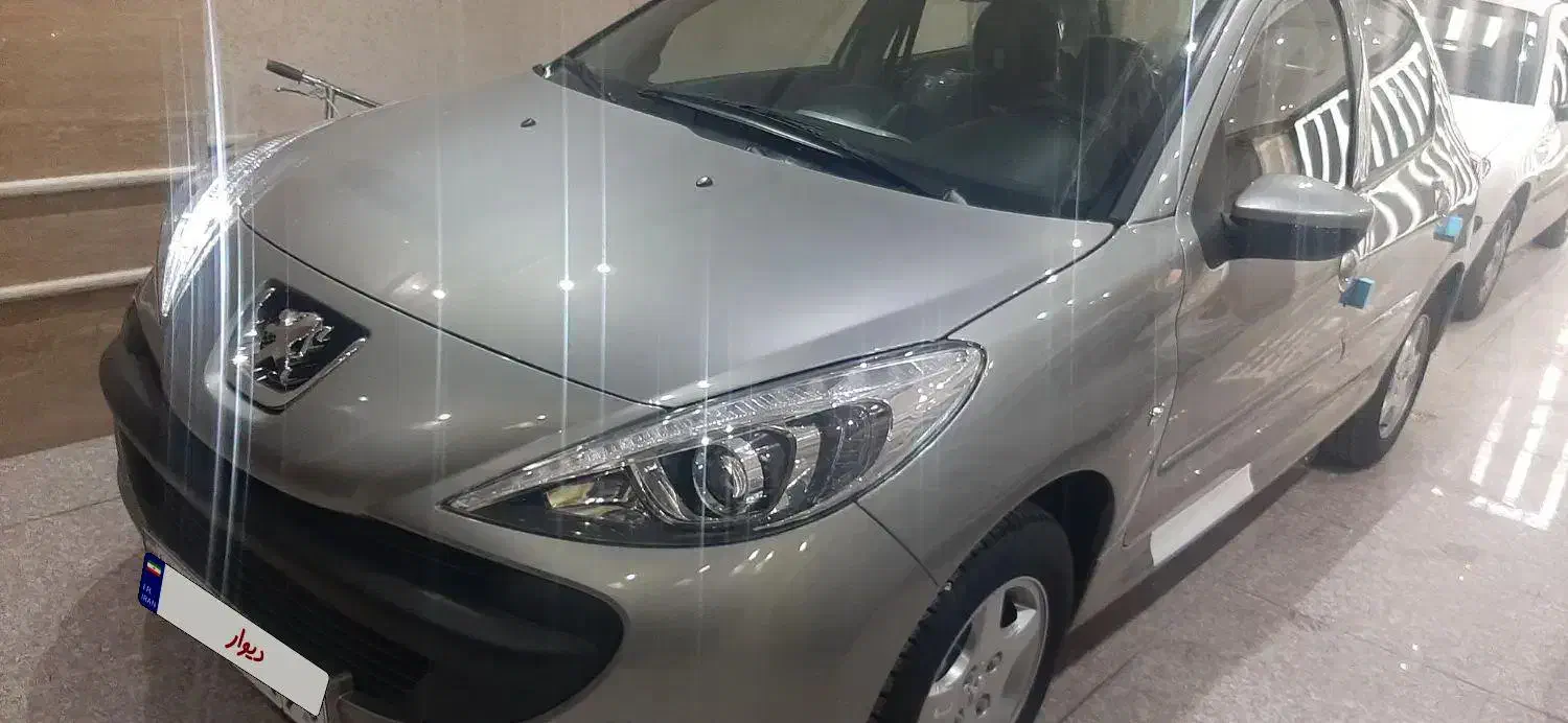 207 پانامرا ارتقاع یافته|خودرو سواری و وانت|همدان, |دیوار