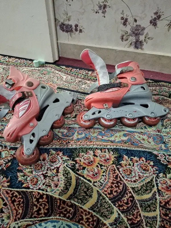 کفش اسکیت|دوچرخه، اسکیت، اسکوتر|کرج, حصارک بالا|دیوار