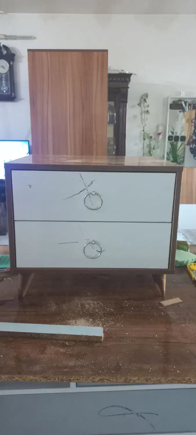 سرویس خواب تخت کمد لباس میز تی وی میز تحریر|تخت و سرویس خواب|مشهد, کلاته برفی|دیوار