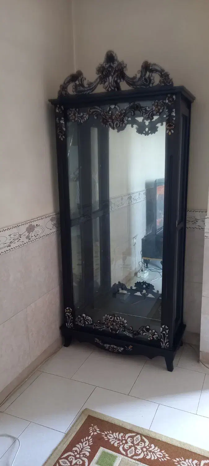 بوفه چوبی|بوفه، ویترین، کنسول|رباط‌کریم, مسکن مهر آبشناسان|دیوار