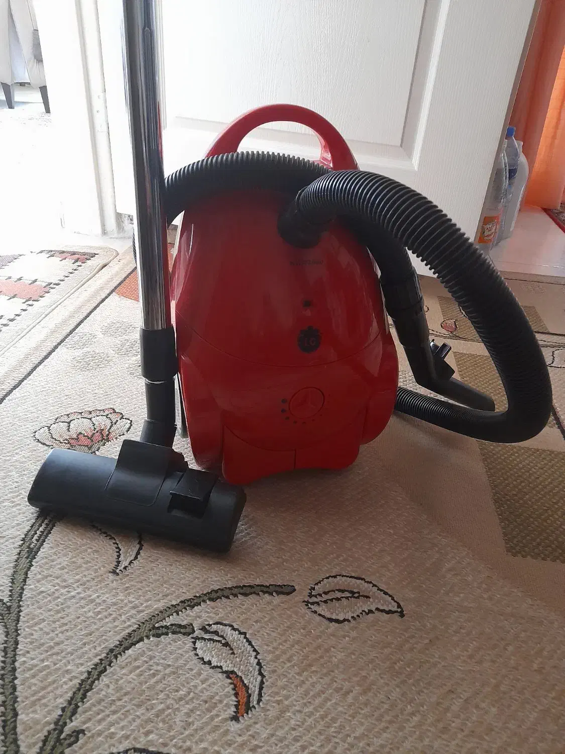 جاروبرقی ال جی کاملا سالم|جاروبرقی، جارو شارژی، بخارشو|پردیس, فاز ۳|دیوار