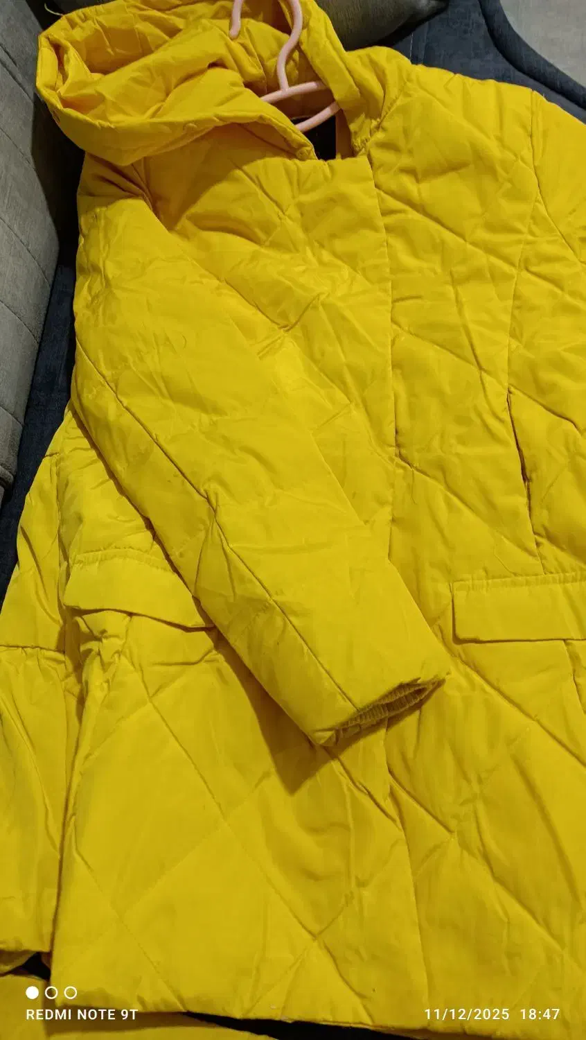 سه عدد بارونی دخترونه|لباس|مسجد سلیمان, |دیوار