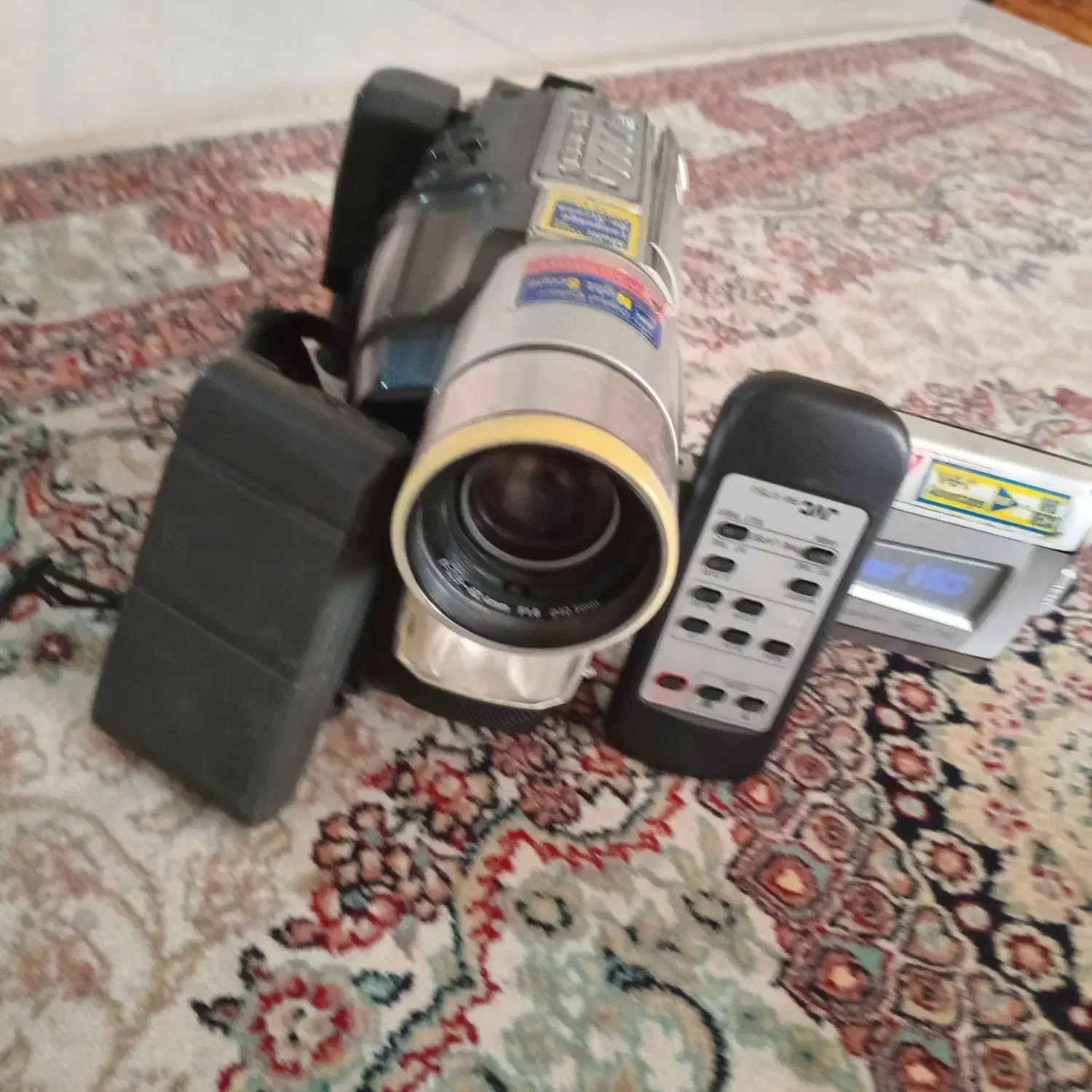 دوربین قدیمی|کلکسیون اشیاء عتیقه|باقرشهر, |دیوار