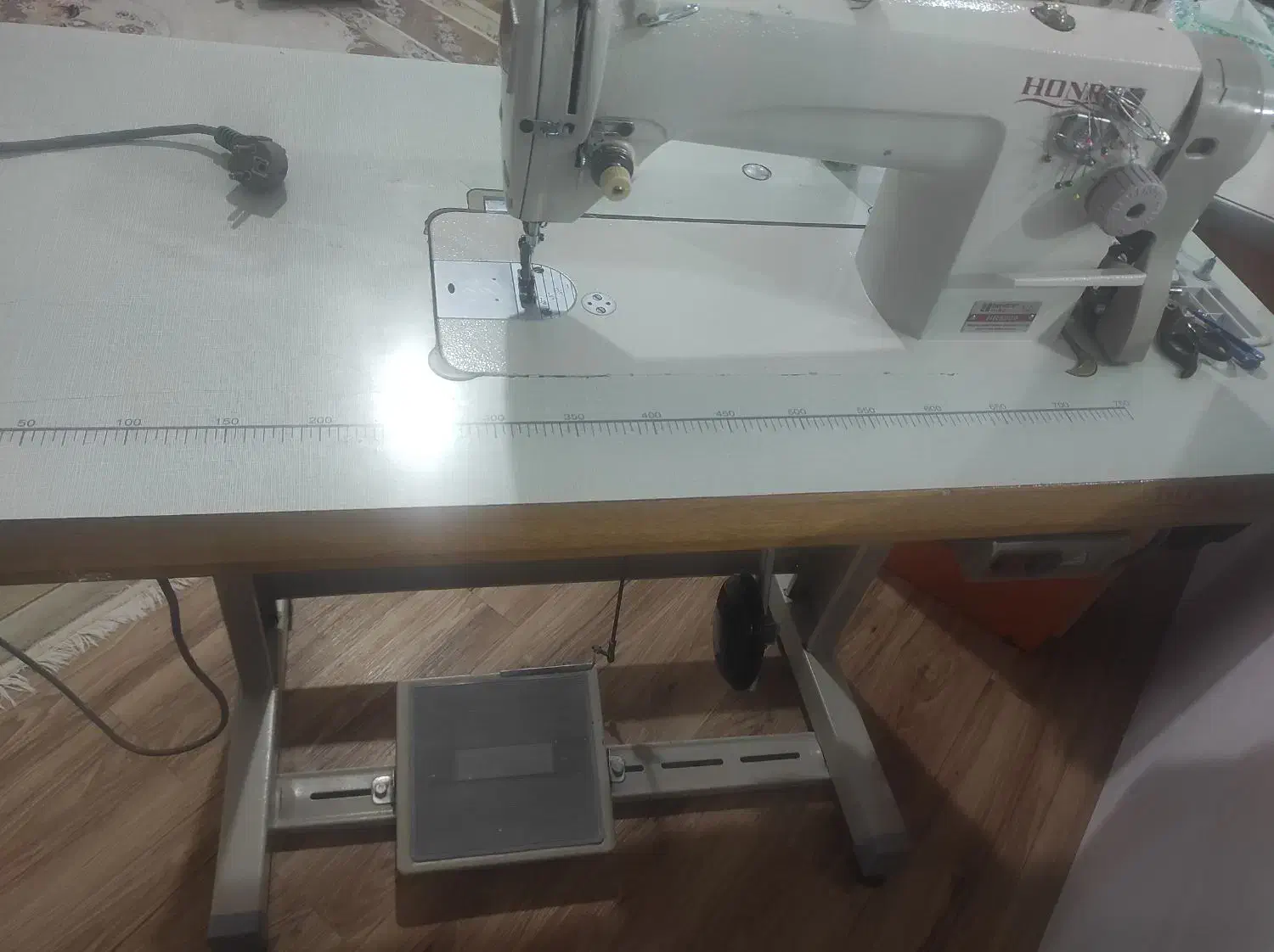 چرخ خیاطی راسته صنعتی|چرخ خیاطی و ریسندگی|ایذه, |دیوار