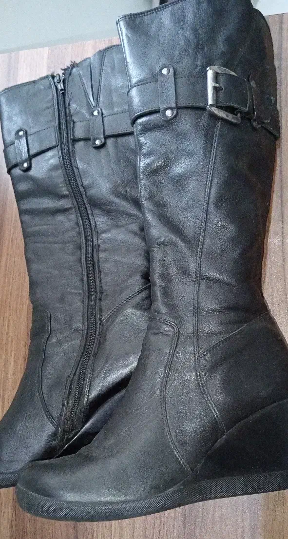 بوت بلند چرم طبیعی گاوی سایز37 در حدنو|کیف، کفش، کمربند|رشت, منظریه|دیوار