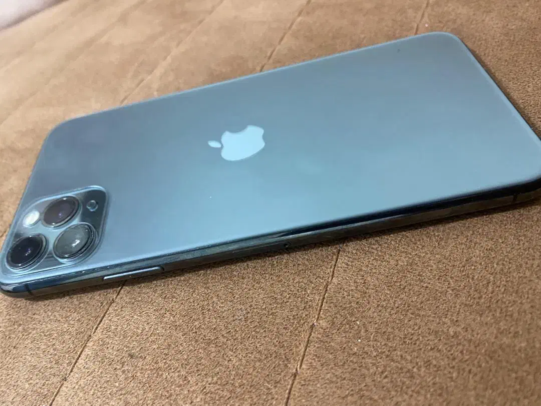 اپل iPhone 11 Pro Max با حافظهٔ ۲۵۶ گیگابایت|موبایل|مشهد, گوهرشاد|دیوار
