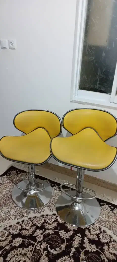 صندلی در حد نو با جک نو|صندلی و نیمکت|املش, |دیوار