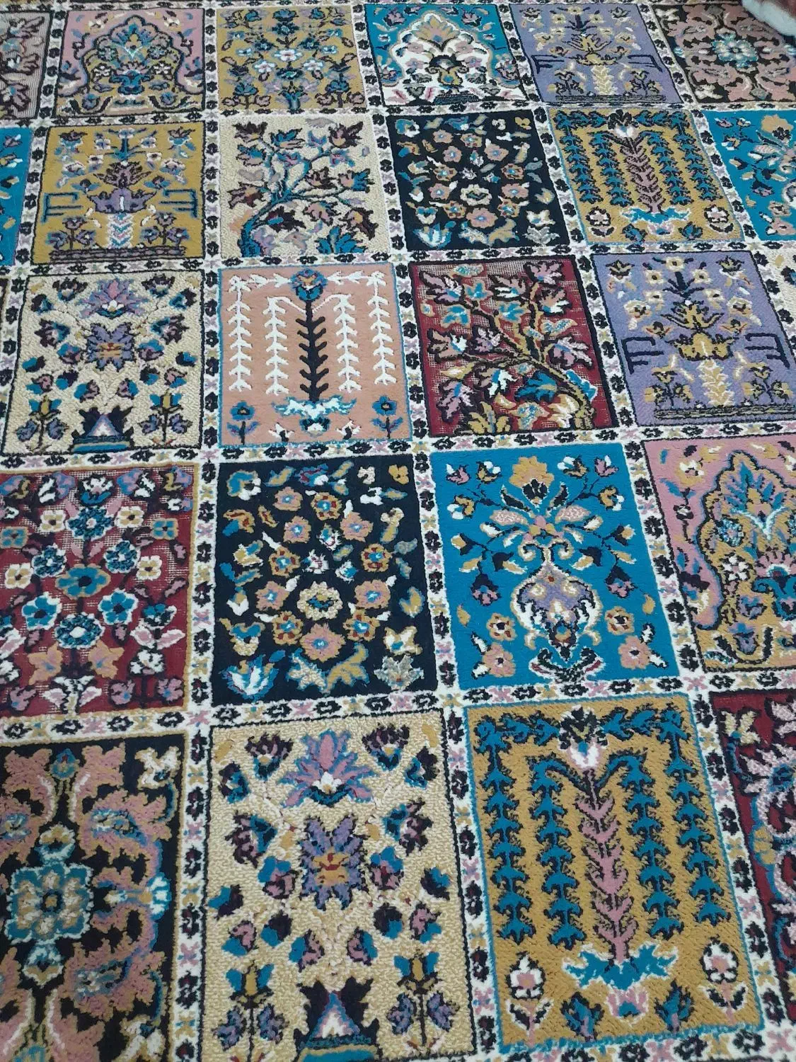 فرش ۲۴متری|فرش|شهرکرد, |دیوار