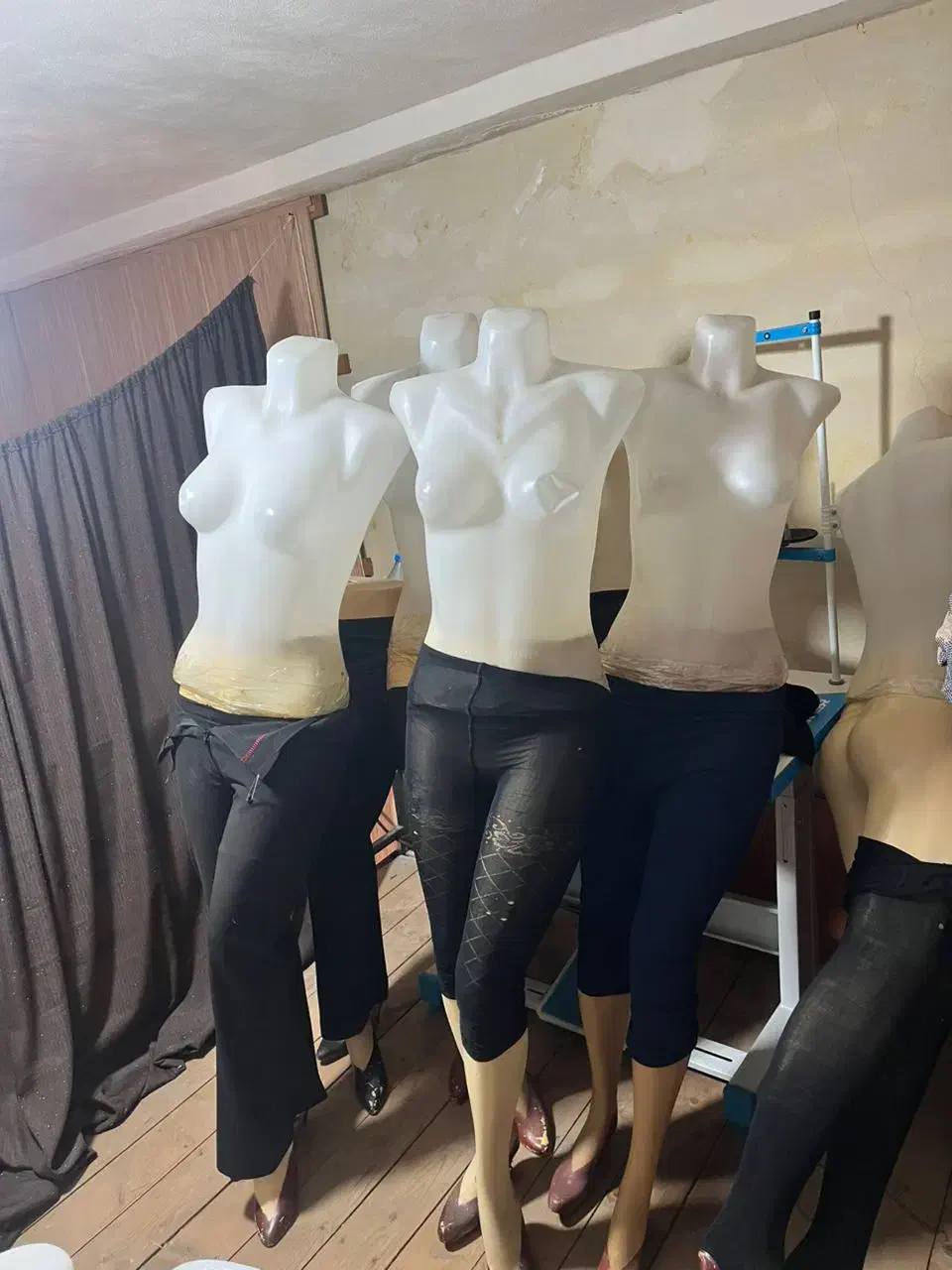 مانکن و چوب لباسی|فروشگاه و مغازه|لنگرود, |دیوار