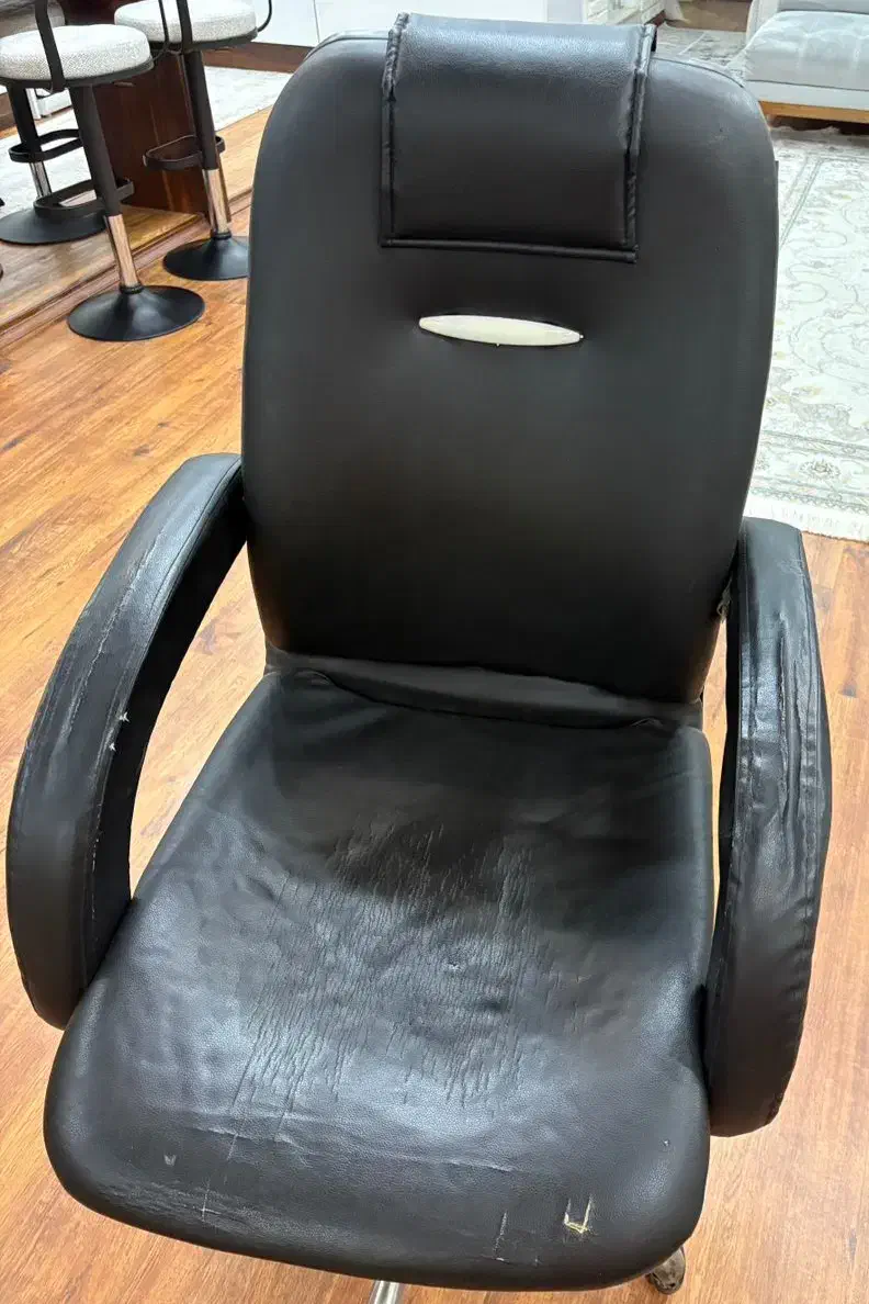 صندلی چرخدار اداری سالم|مبلمان اداری|کرج, کوی کارمندان جنوبی|دیوار