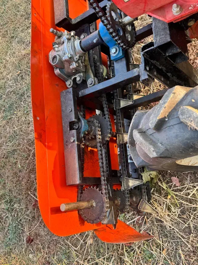 دیل. و دروگر|ماشین‌آلات صنعتی|بانه, |دیوار