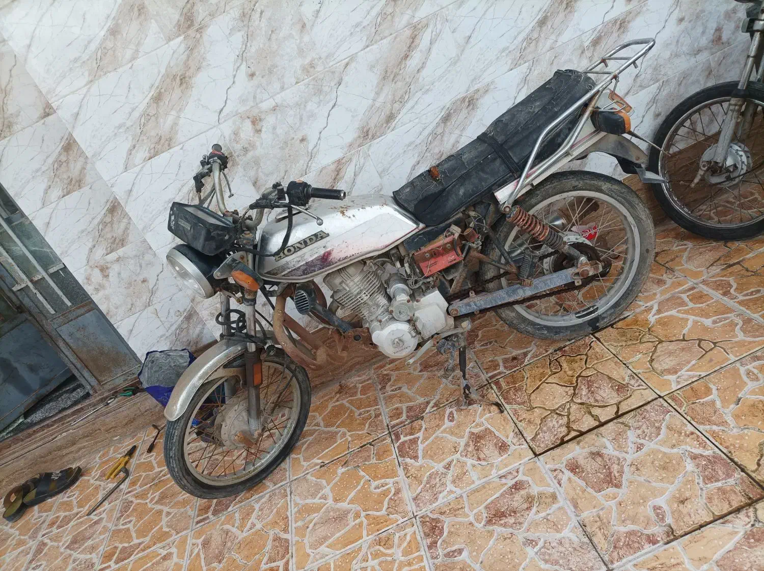 نوع موتور پارکینگی|موتورسیکلت|آبادان, |دیوار