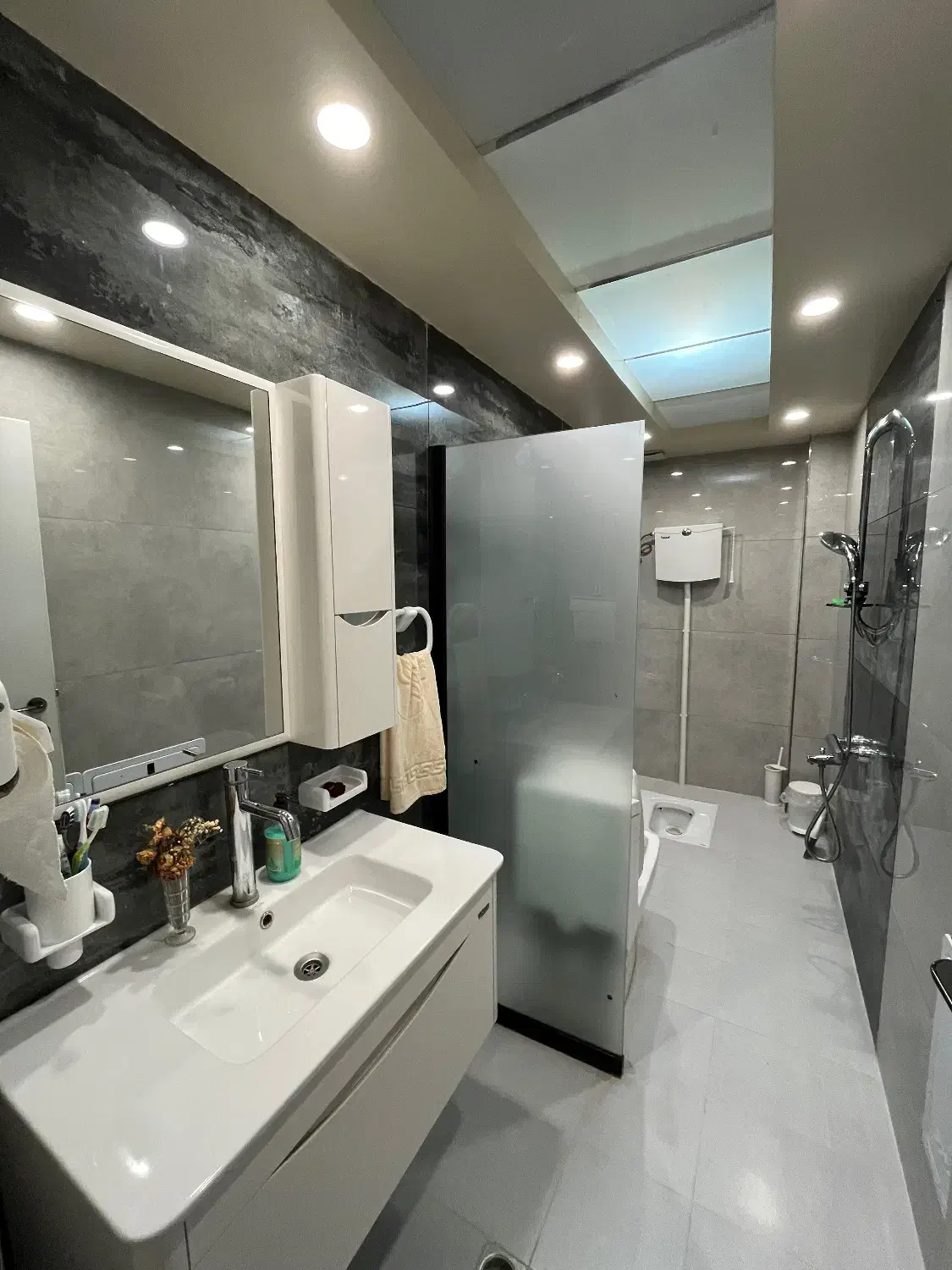 ویلایی ۵۰۰ متری جنوبی|فروش خانه و ویلا|تهران, گلستان (شهرک راه آهن)|دیوار