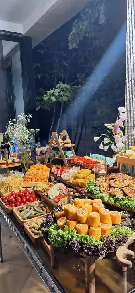 بادکنک آرایی، گل آرایی و فینگر فود|خدمات پذیرایی، مراسم|اصفهان, ملک‌شهر|دیوار