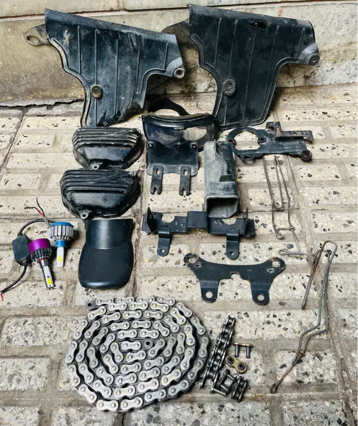 لوازم موتور تریل اکسل هدلایت|قطعات یدکی و لوازم جانبی|گرگان, |دیوار