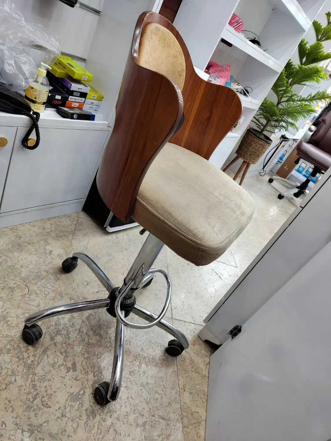 صندلی جک دار|صندلی و نیمکت|دورود, |دیوار