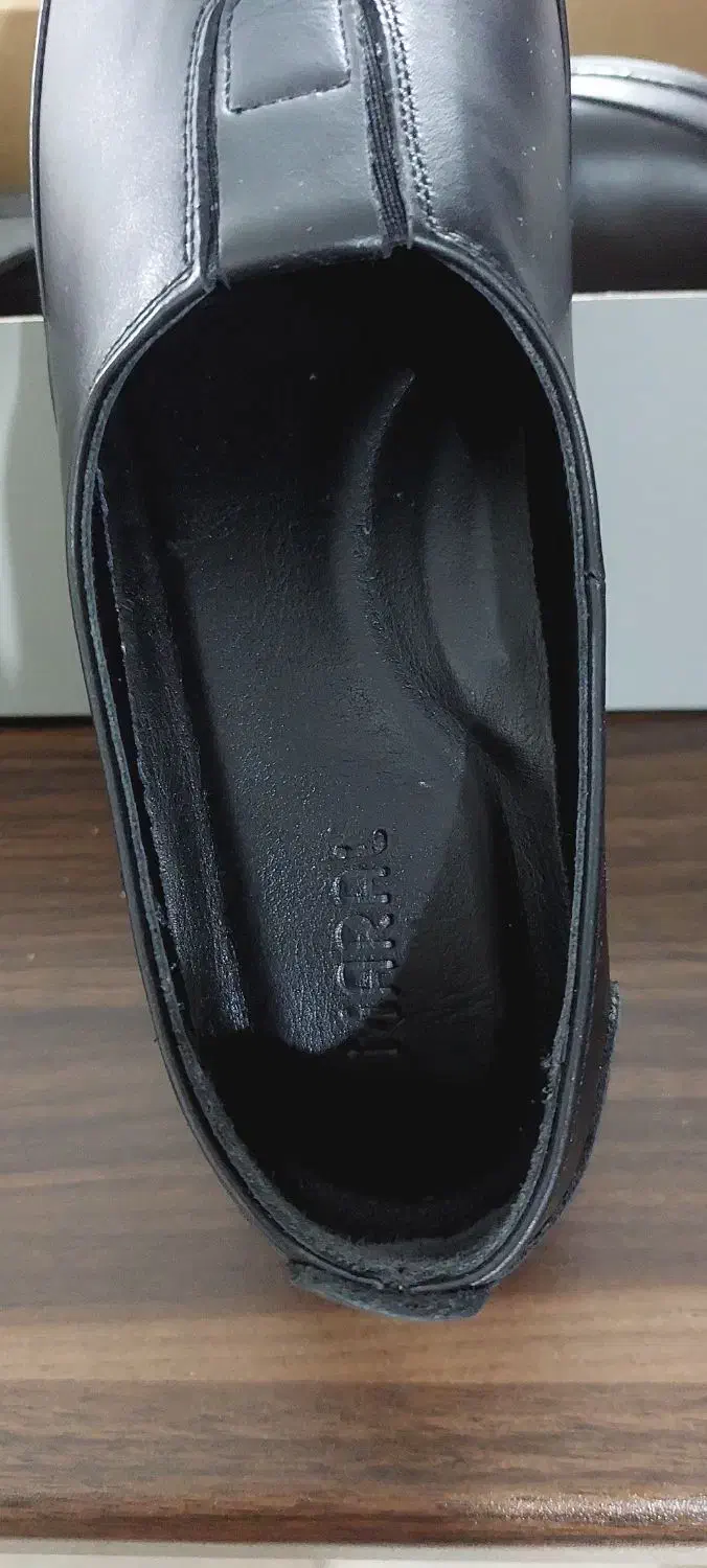 کفش اداری مارال چرم|کیف، کفش، کمربند|پرند, فاز ۳|دیوار