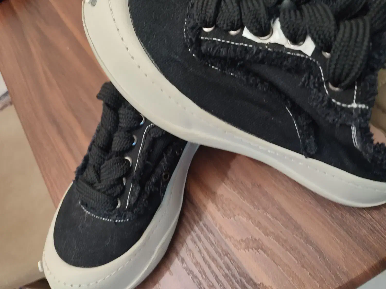 کتونی سایر 40|کیف، کفش، کمربند|هشتگرد, شهرک ارم غربی|دیوار