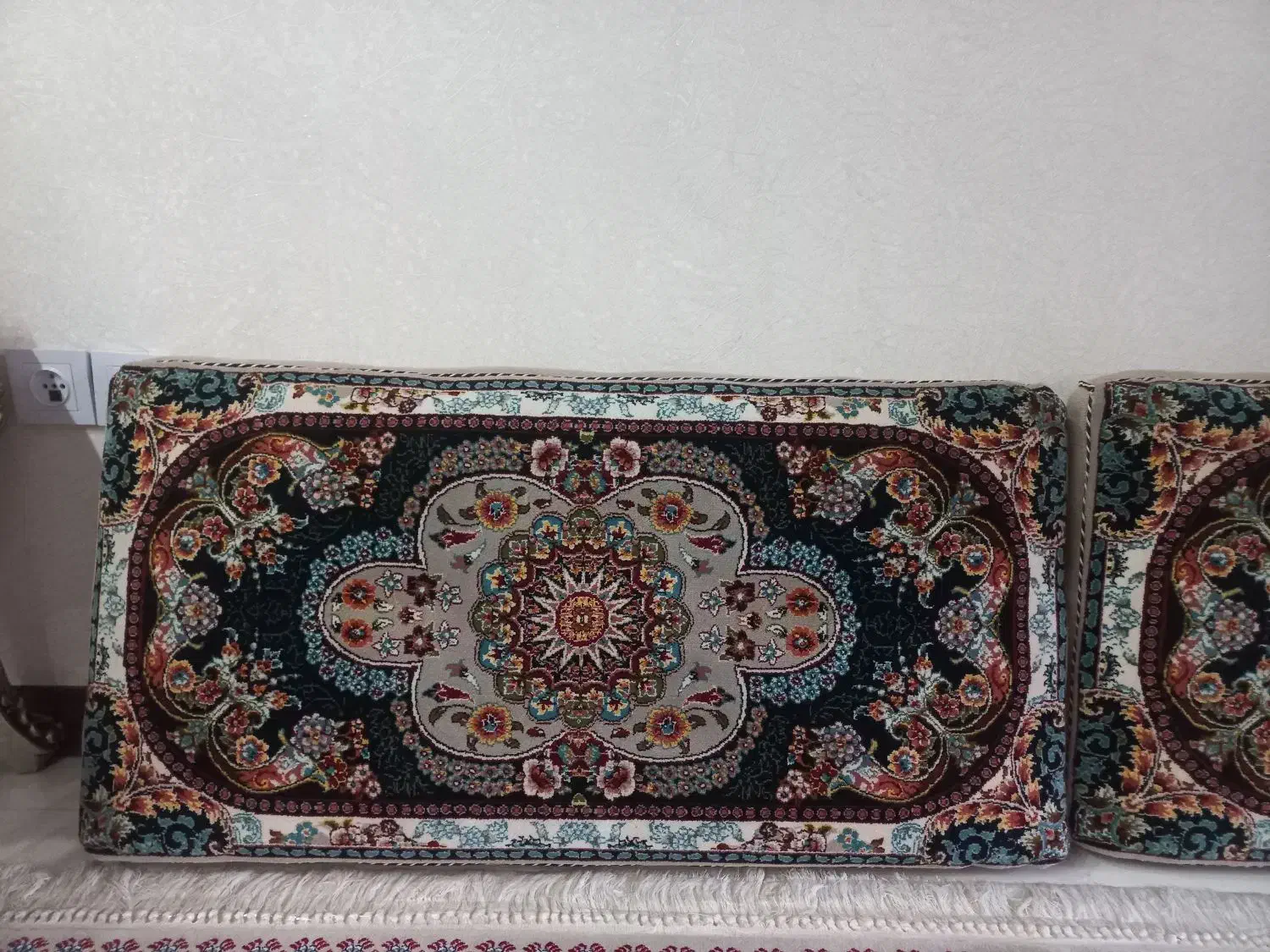 پشتی|پشتی|کرج, کمال‌شهر|دیوار