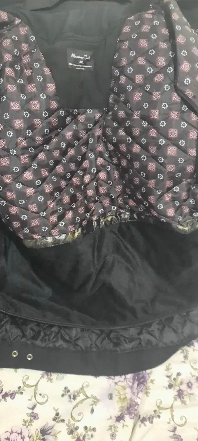 کاپشن|لباس|دیواندره, |دیوار